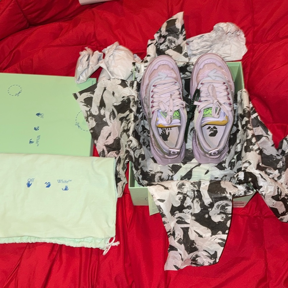 Authentic Off-White Odsy 1000 Sneakers Women 7